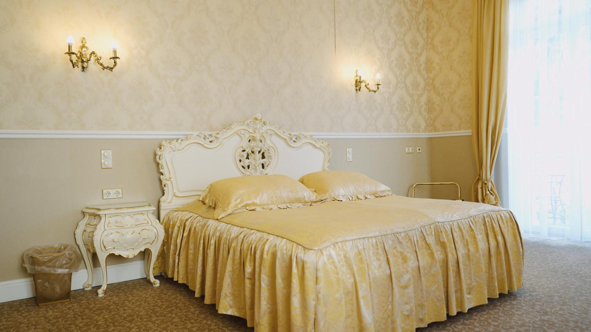 Hotel Monet - Das Kunsthotel An Der Lahn Bad Ems Esterno foto